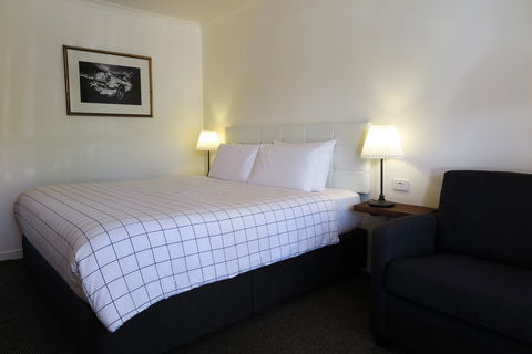 Summerhill Motor Inn - Accommodation Yamba 1