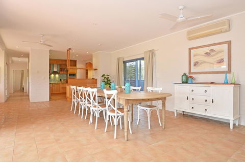 JE Guesthouse, Central To All The Hunter Valley Has To Offer - Accommodation Yamba 7