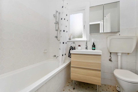 Seaspray - Manly Beach Apartment Close To The Sand - Accommodation Yamba 11