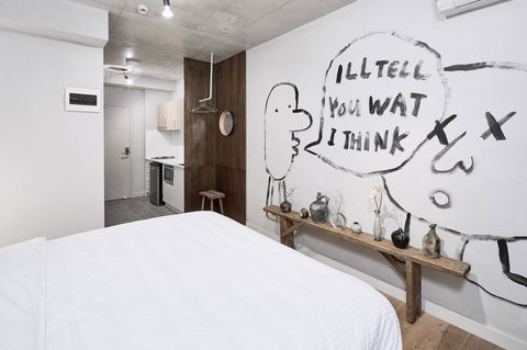The Collectionist Newtown - Accommodation Yamba 33