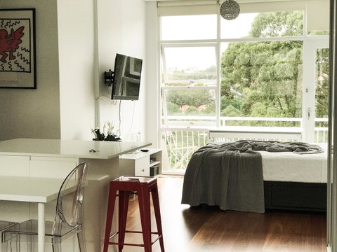 Woollahra Gem, Spectacular Views And Garden Paradise - Accommodation Yamba 4