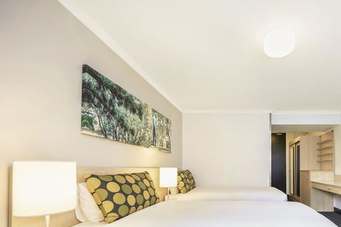 Novotel Sydney City Centre - Accommodation Yamba 6