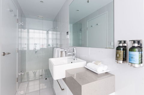 The Lucky Hotel - Accommodation Yamba 4