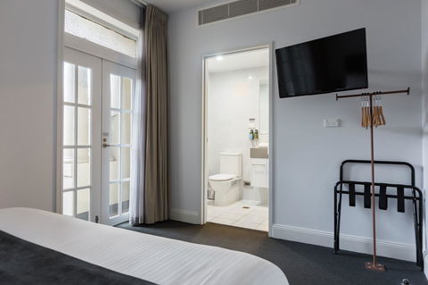The Lucky Hotel - Accommodation Yamba 26