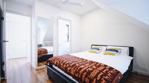 Cozy 5 Bed House In Sydney - Accommodation Yamba 12
