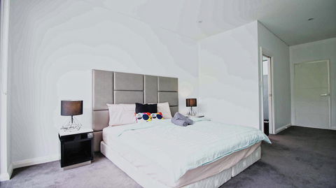 Cozy 5 Bed House In Sydney - Accommodation Yamba 1