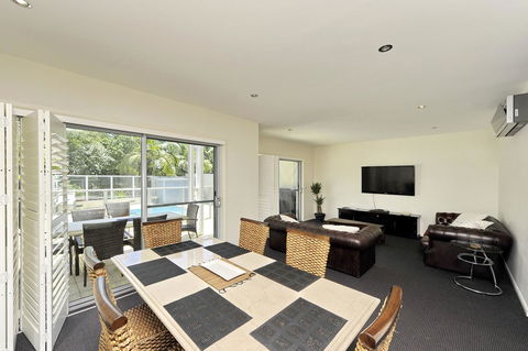 Pacific Blue, Salamander Bay - Accommodation Yamba 44