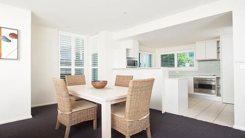 Pacific Blue, Salamander Bay - Accommodation Yamba 13