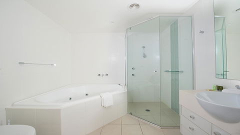 Pacific Blue, Salamander Bay - Accommodation Yamba 8