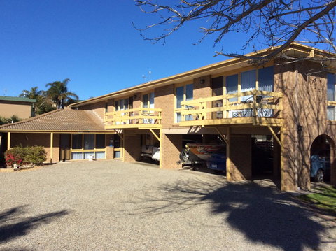 Como Lodge - Accommodation Yamba 9