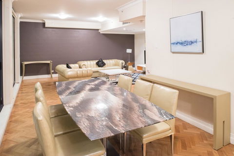 Seasons Harbour Plaza - Accommodation Yamba 9