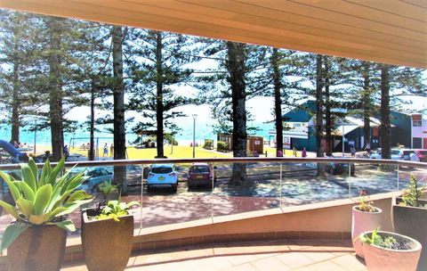 Beach Hotel Resort - Accommodation Yamba 19