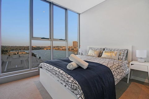 Brand New 3 Bedrooms Apt With Waterfront View - Accommodation Yamba 3