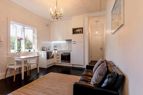 BONDI BEACH PRIME 1 Bedroom + Sunroom - Accommodation Yamba 0