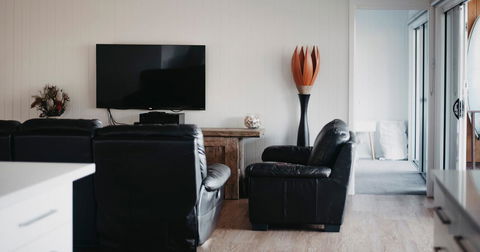 Salthouse Berrara - Accommodation Yamba 6