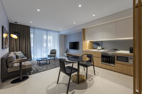 SKYE Suites Sydney - Accommodation Yamba 22