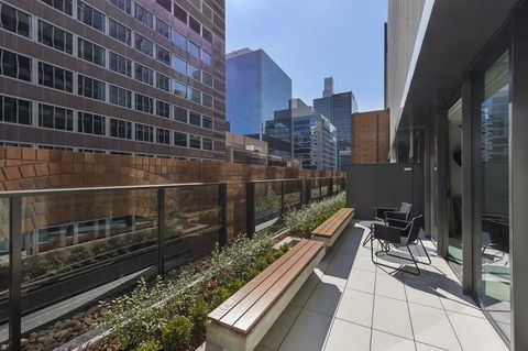 SKYE Suites Sydney - Accommodation Yamba 18