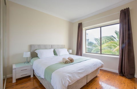 Ultimate Bondi Escape #2 - A Bondi Beach Holiday Home - Accommodation Yamba 8