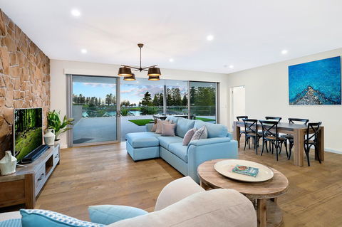 Belle Vue- Penthouse At Black Beach - Accommodation Yamba 5