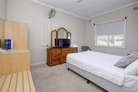 Lakes And Ocean Hotel Forster - Accommodation Yamba 3