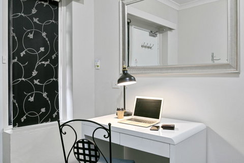 Airport Hotel Sydney - Accommodation Yamba 3