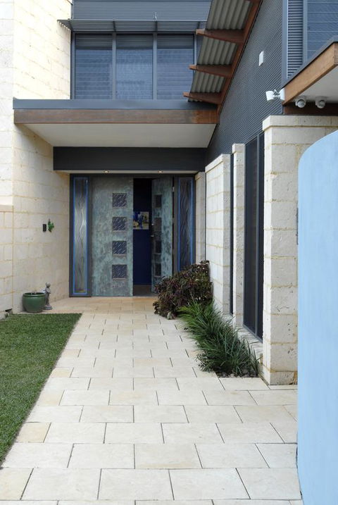 By The Beach B&B Self Contained Apartments - Accommodation Yamba 4