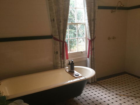 Arcadia - The Barn Cottage & Rosehill Cottage - Accommodation Yamba 19