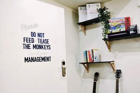 Mad Monkey Broadway - Accommodation Yamba 11