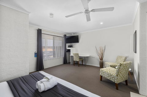 Coastal Bay Motel - Accommodation Yamba 12