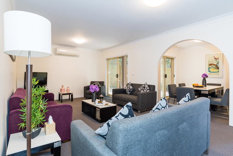 Eastwood Furnished Apartments - Accommodation Yamba 0