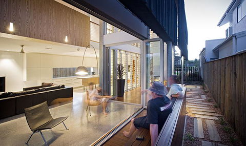 Casuarina Beachfront House - Hostie Properties - Accommodation Yamba 7