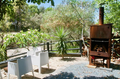 Casuarina Beachfront House - Hostie Properties - Accommodation Yamba 15