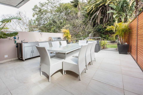 Family Surf House 5 Min Walk To Manly Beach - Accommodation Yamba 4