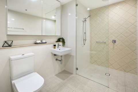 Orange Stay Apartments Potts Point - Accommodation Yamba 9