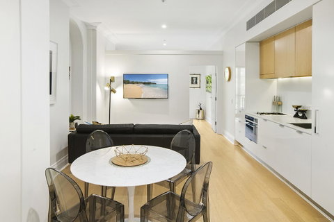 Orange Stay Apartments Potts Point - Accommodation Yamba 4