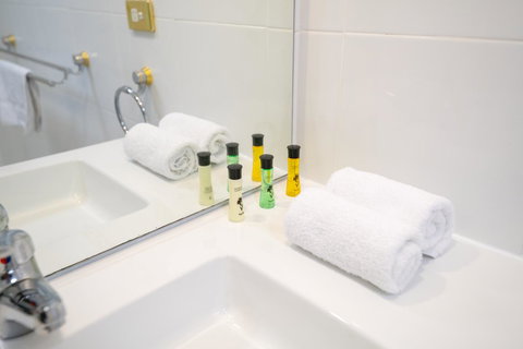 Castle Serviced Apartments - Accommodation Yamba 25