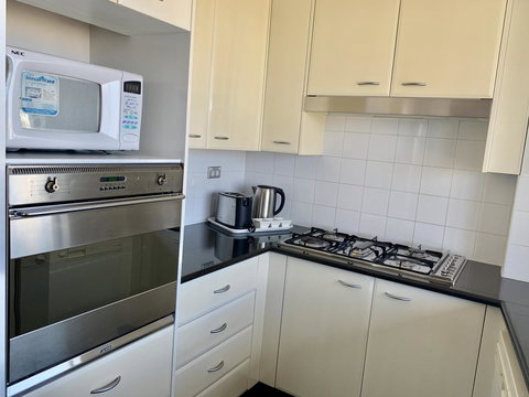 Castle Serviced Apartments - Accommodation Yamba 1