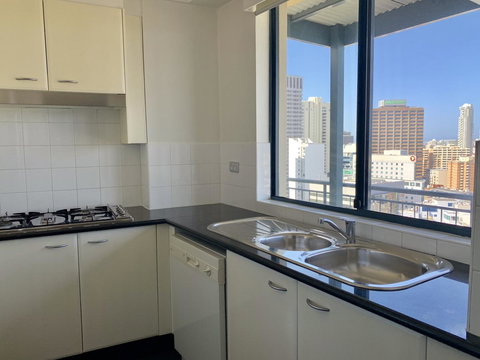 Castle Serviced Apartments - Accommodation Yamba 2