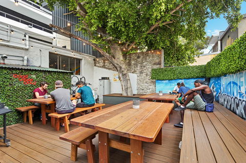 Summer House Kings Cross - Accommodation Yamba 0