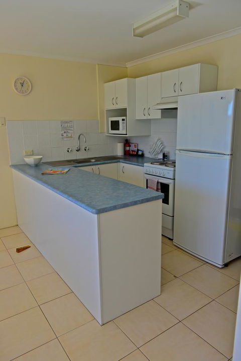 Beach House Holiday Apartments - Accommodation Yamba 12