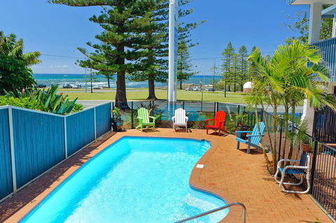 Beach House Holiday Apartments - Accommodation Yamba 0