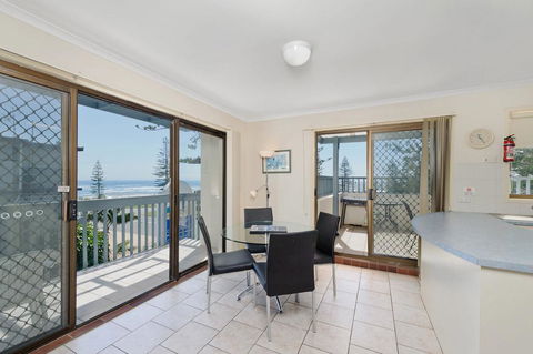 Beach House Holiday Apartments - Accommodation Yamba 21