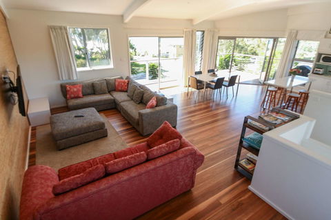 Valla's Beach House - Accommodation Yamba 9