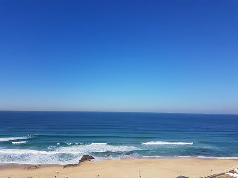 Arena Luxury Beachfront Apartment - Accommodation Yamba 5