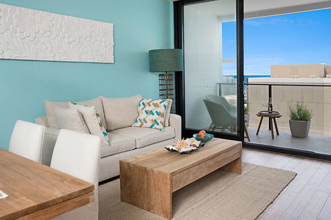 Arena Luxury Beachfront Apartment - Accommodation Yamba 44