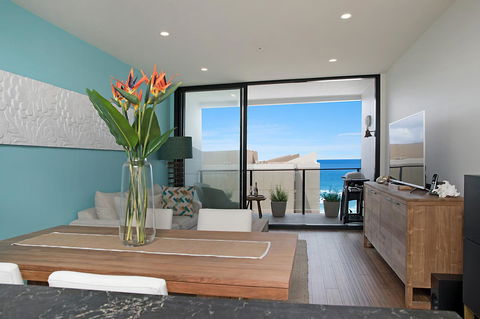 Arena Luxury Beachfront Apartment - Accommodation Yamba 23