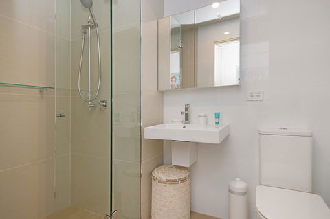 Arena Luxury Beachfront Apartment - Accommodation Yamba 42