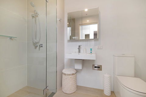 Arena Luxury Beachfront Apartment - Accommodation Yamba 25