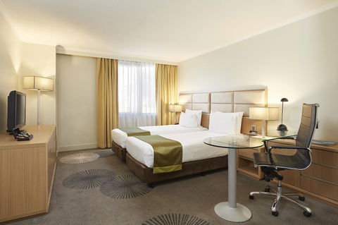 Holiday Inn Parramatta, An IHG Hotel - Accommodation Yamba 0