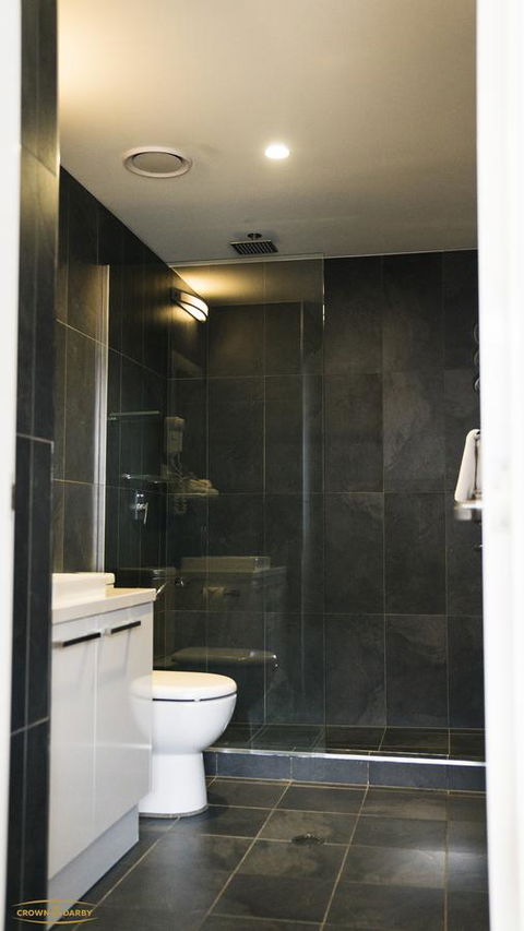 Crown On Darby Newcastle - Accommodation Yamba 17